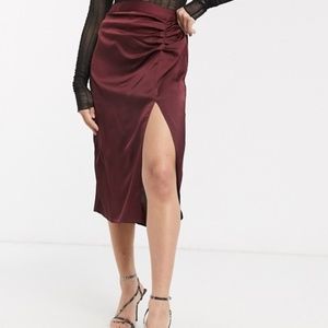 NWT Vero Moda High-Waist Slit Pleated Midi Skirt